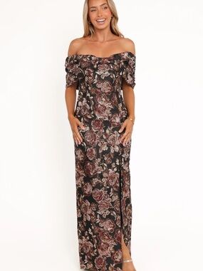 Lilia Off-Shoulder Floral Maxi Dress in Black Floral NWT